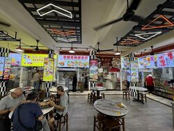 West Coast Drive (D5), Retail #627822051